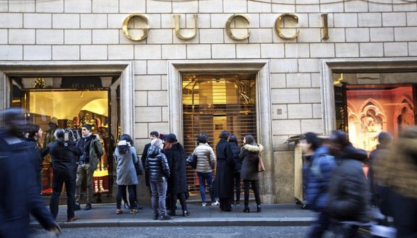 Gucci не платит налоги