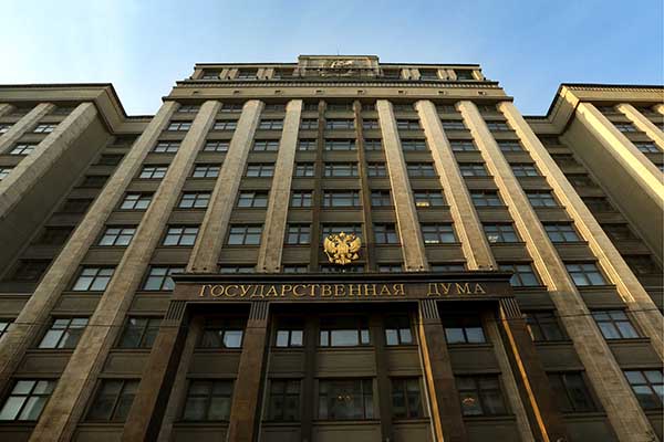 Годовой мораторий на переход из СРО в СРО не отменят